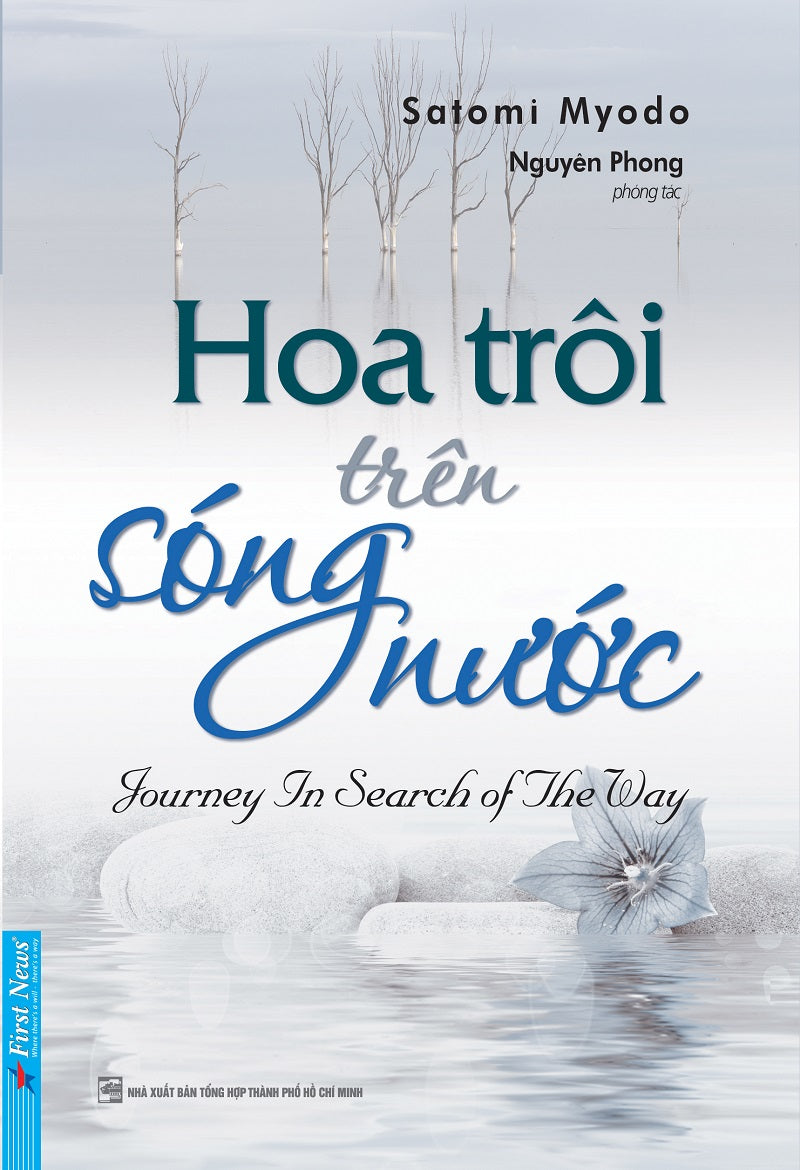 Hoa trôi trên sóng nước